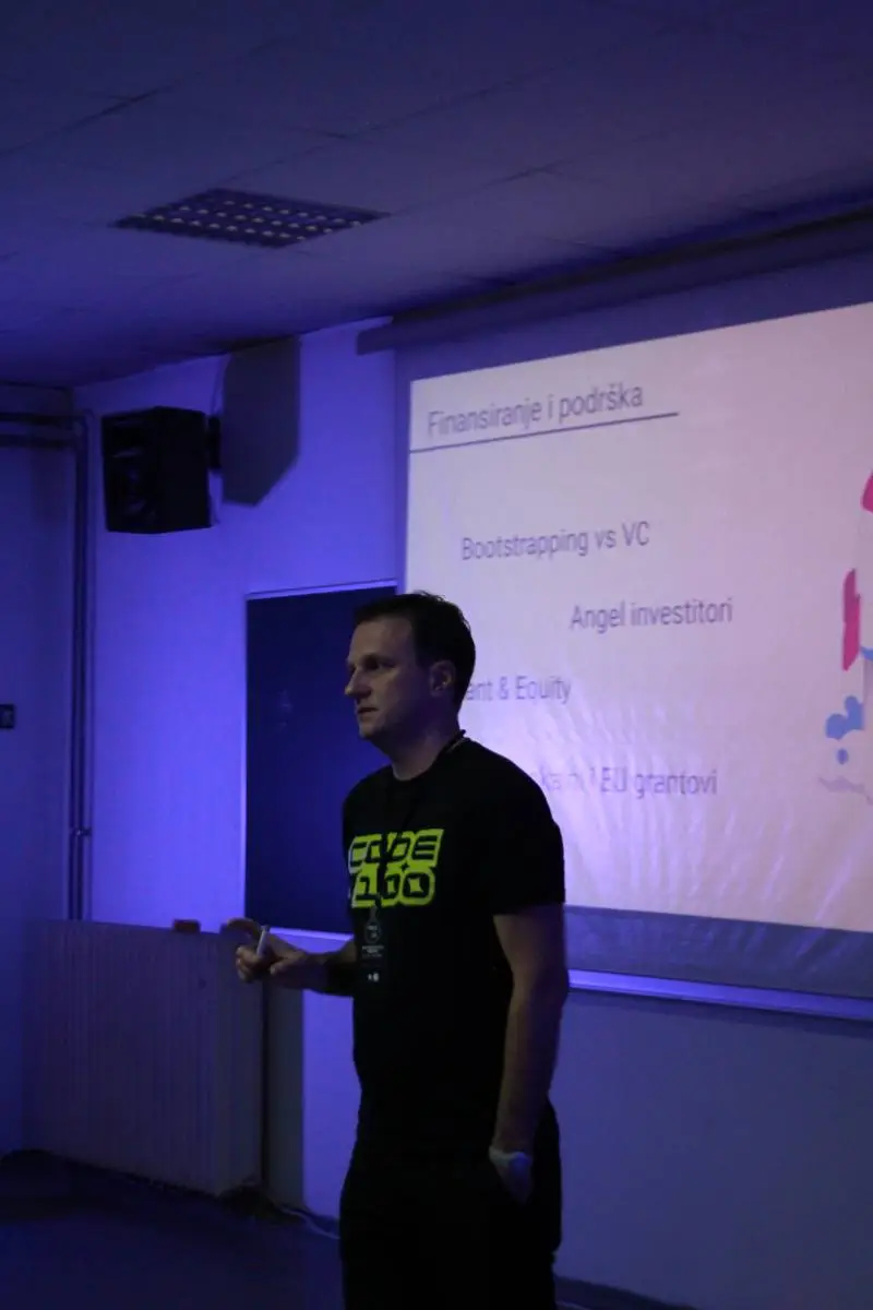 Predavač na konferenciji Prolog